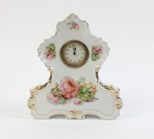 Porzellan-Tischuhr/Kaminuhr um