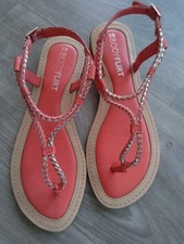 Damen Zehensteg Sandale NEU Gr.38 aus Leder in einem kräftigen Korallenrot