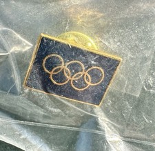 Olympia Pin 