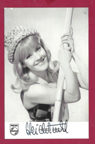 Heidi brühl 1991 - heidi,
