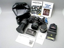 Praktica BC1 Kamera mit Objektiven Blitzgerät und Komplette Zubehör