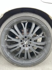 Barracuda Tzunamee Felgen 19 Zoll mit Reifen 5x100