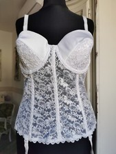 aufwendige filigrane Corsage