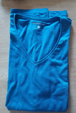 Cedarwood State, T-shirt mit V