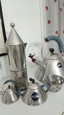 Alessi Küchenset - Wasserkocher klein, groß, Kaffeemaschine, Zuckerdose, Korb