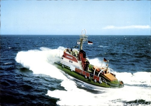 Seenotrettungskreuzer der - ak,