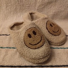 Hausschuhe 37  getragen für