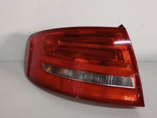 Audi A4 B8 8K Avant original Rückleuchte links Heck/Schluss/Licht Bj 2008