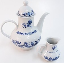 Kaffeekanne & Sahnekännchen