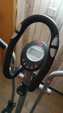 Crosstrainer wie  Neu,aus Platzmangel abzugeben