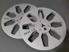 One 7'' AKAI Silber PR-85