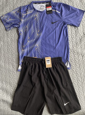 Nike Trainingsanzug Set lila