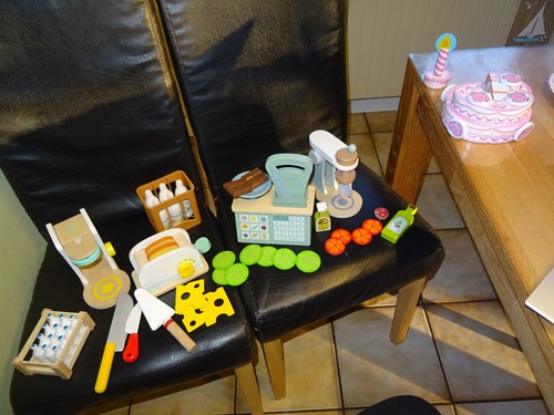 Holzspielzeug kinderspielzeug - holzspielzeug,