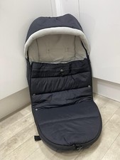 Nagelneuer Winterfußsack