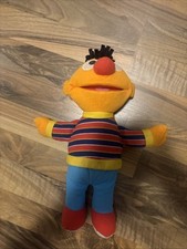 Ernie Sesamstrasse Plüsch ca 35cm Fisher Price Kuscheltier Stofftiere 2003 Rar