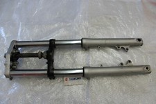 Gabel Vorderradgabel mit Gabelbrücke Front Fork Suzuki GSX 750 GR72A #R5350
