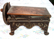 sehr schöner alter Tabakschneider, Gusseisen, Jugendstil