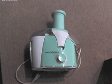 Obst / Gemüse Entsafter  drink n fit Juicer !   Voll funktionsfähig !  Ansehen !