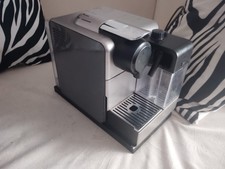 De'Longhi Nespresso Lattissima