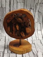 B4 Baum Platte Scheibe Holz Baumscheibe auf Ständer Höhe 21,5 cm Deko Unikat