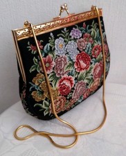 LUPENSTICKEREI ABENDTASCHE