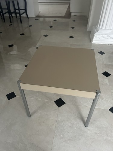 Designer couch beistelltisch - couch/,
