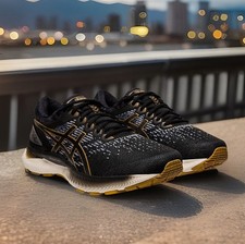NIB Asics Gel-Nimbus 22