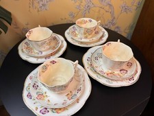 Antiker Royal Stafford China Blumenstrauß Stiefmütterchen 4 Trios