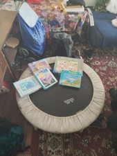 Trampolin Und 5 Puzzle