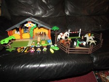 Playmobil Reiterhof 3120 mit vielen Tieren
