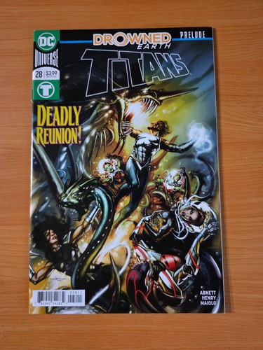 Titans nahezu neu nm - titans, ~