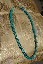 Schöne lange Kette aus NEPAL