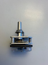 RARE PREH 100K OHM D82/2 POT