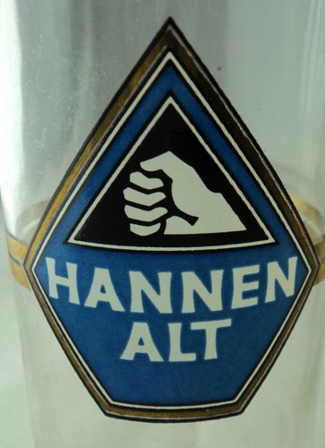 Altes bierglas aus sammlung - aus,