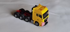 Herpa MAN TGX Schwerlast Sattelzugmaschine gelb