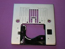 NADELPLATTE PASST PFAFF NÄHMASCHINEN AMBITION 1.0, 1.5 2.0 #416479101