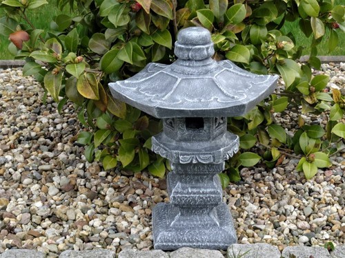 Steinfigur japanischer turm - japanischer,
