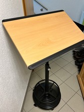 rolls Stehpult höhenverstellbar, neigbar, fahrbar; Platte Buche, Metall schwarz