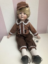 Puppe Junge  süß ca 40cm, blonde Haare, Kopf Porzellan Gilde Handwerk Kollektion