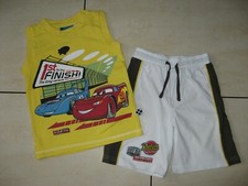 Coole Kombi Shorty-Set von