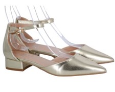 SPITZE BALLERINA-SANDALEN AUS