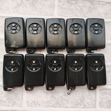 Toyota Axio Corolla RAV 4 Vitz