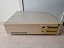 Commodore model 9100 00 - 10,