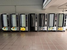 Eierautomat Trommelautomat Verkaufsautomat Warenautomat mit Banknotenleser