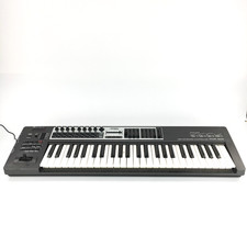 Roland EDIROL PCR-500 USB/MIDI Keyboard Controller - anschlagdynamische Tasten