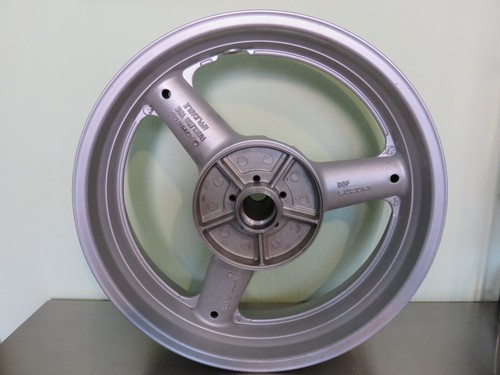 Suzuki 650 hinterrad - 650,