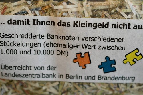 Geschredderte banknoten - banknoten, dm