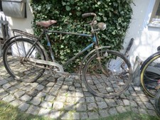 Altes Antikes Oldtimer Fahrrad
