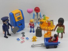 Familie am Flughafen + Figuren + Ticketautomat mit Schlüssel + Zubehör Playmobil