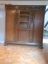 Bücherschrank antiker Schrank